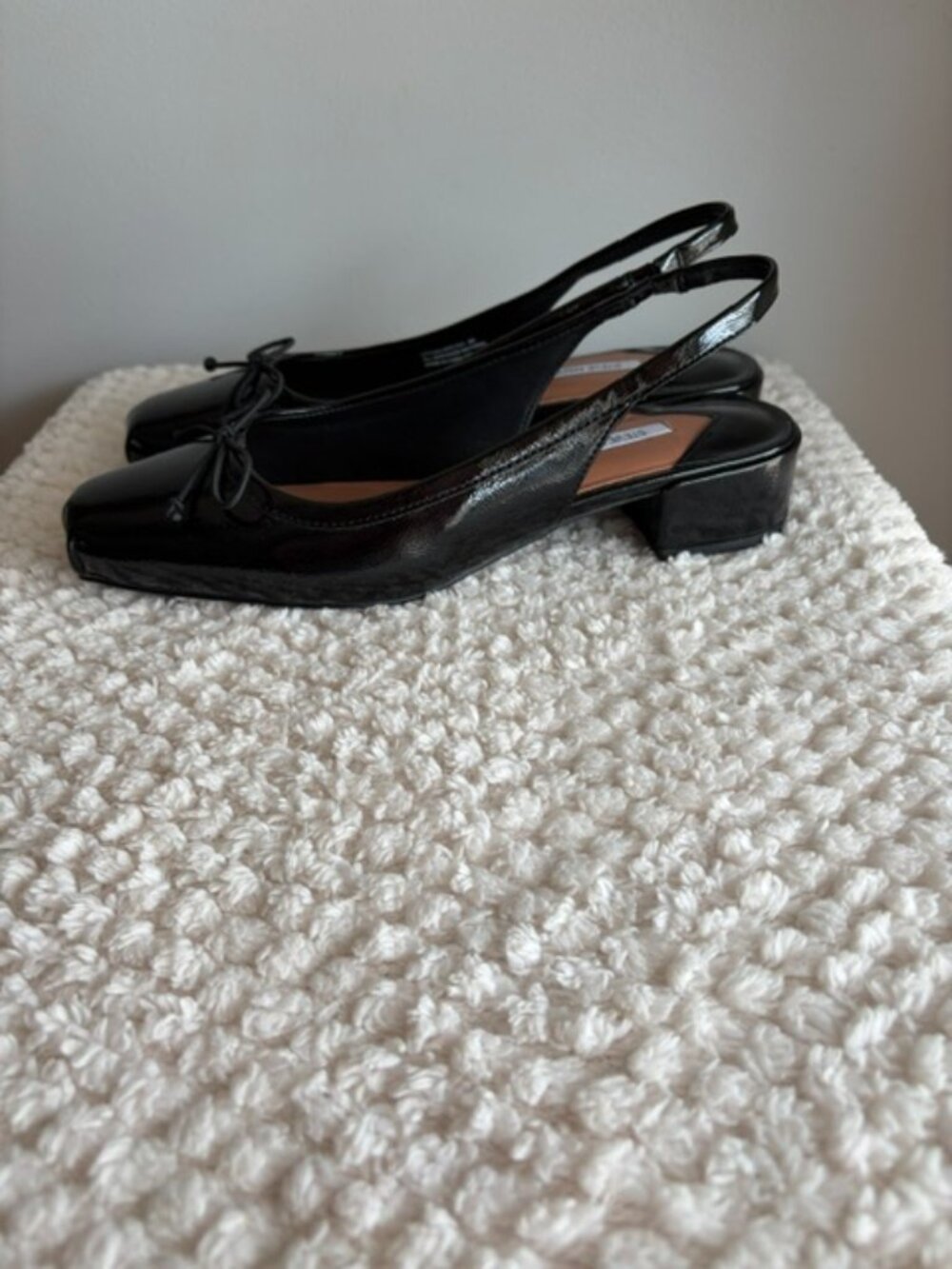🖤 Steve Madden LOVED Black Crinkle Patent - Size 9 - Picture 4 of 8